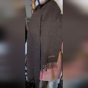 Missoni 100% Wool Fringe Neck Wrap Scarf in Washed Brown